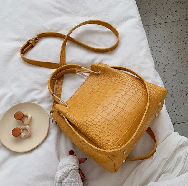 ÉLARA - エラーラ